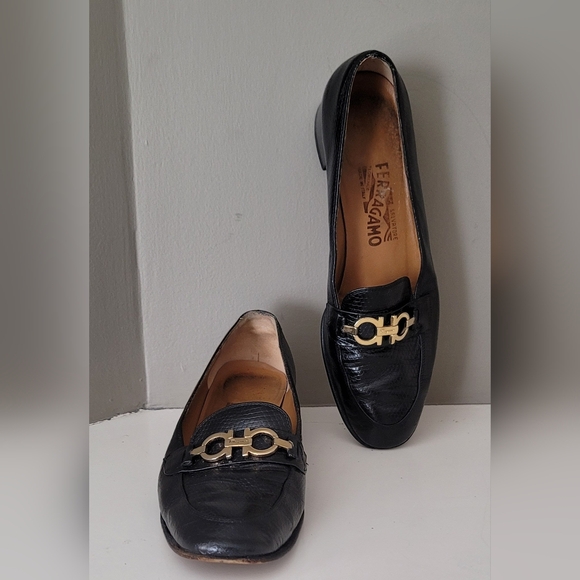 Salvatore Ferragamo Black Leather Heeled Loafers with Gold Hardware - Picture 6 of 11